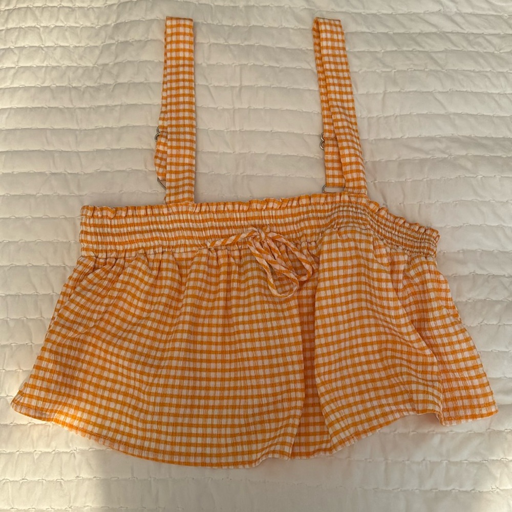 Orange top